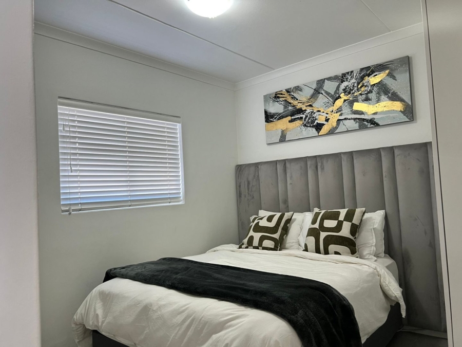 2 Bedroom Property for Sale in Burgundy Estate Western Cape